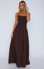 too many questions maxi dress chocolate