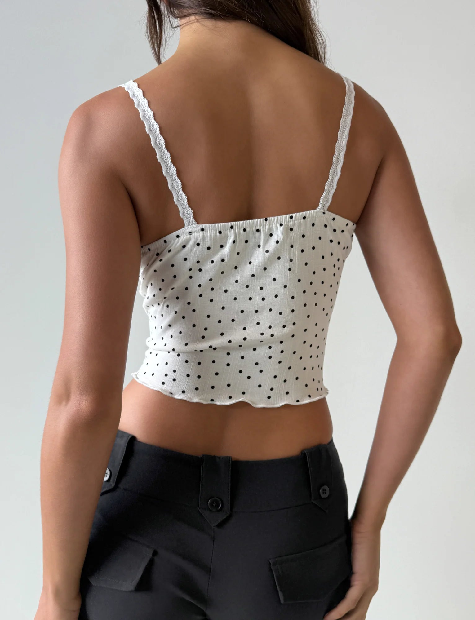 BAILEE CAMI TOP - WHITE POLKA