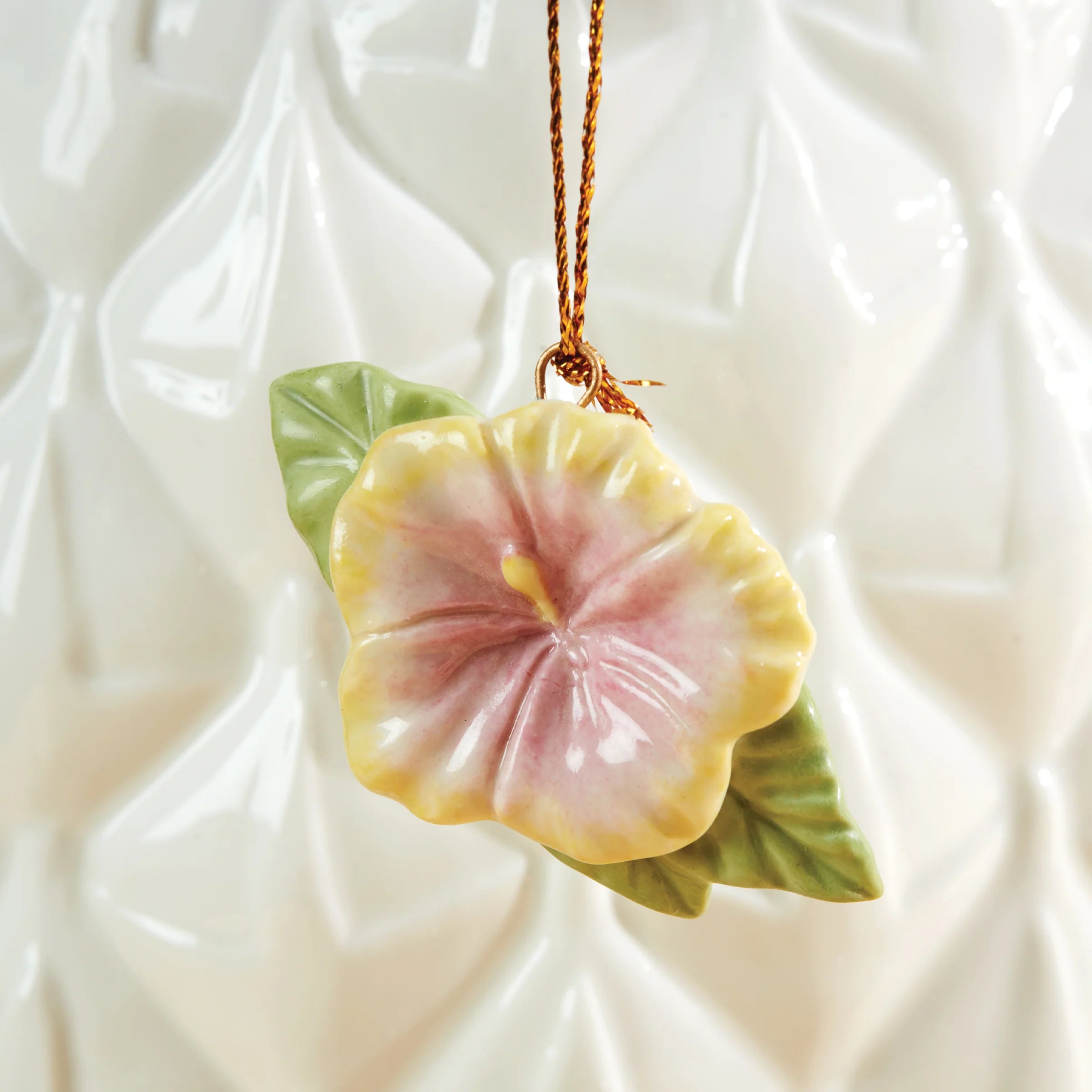 celebrate flowers 10-piece ornament set